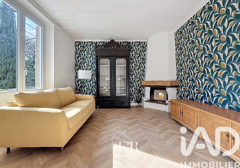 Maison - 226 m² - 6 pièces