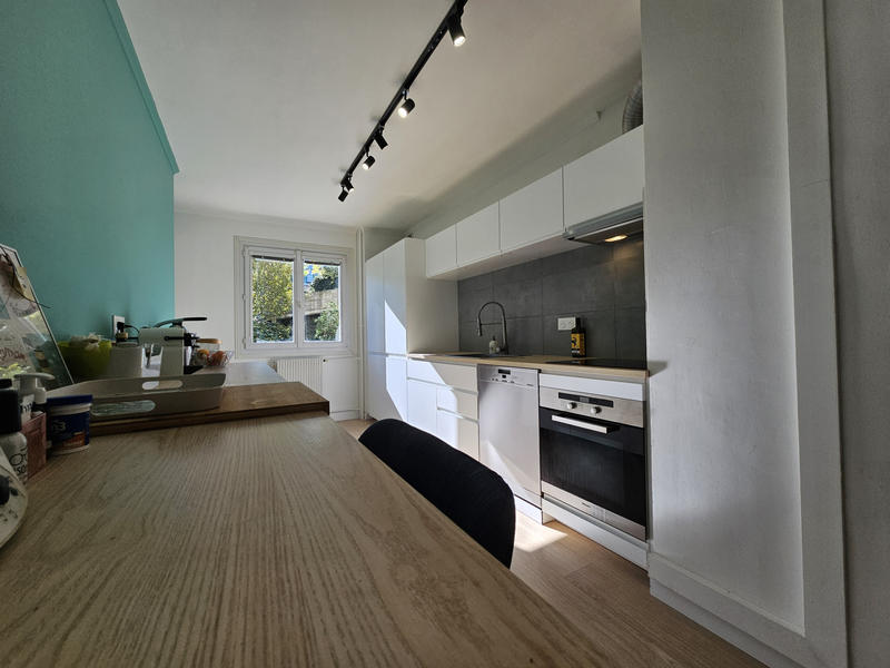 Appartement - 103 m² - 5 pièces