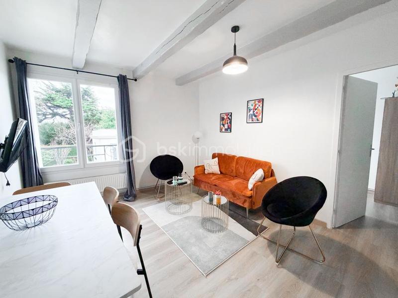 Immeuble - 92 m² - 5 pièces