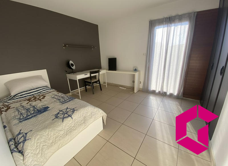 Maison - 174 m² - 5 pièces