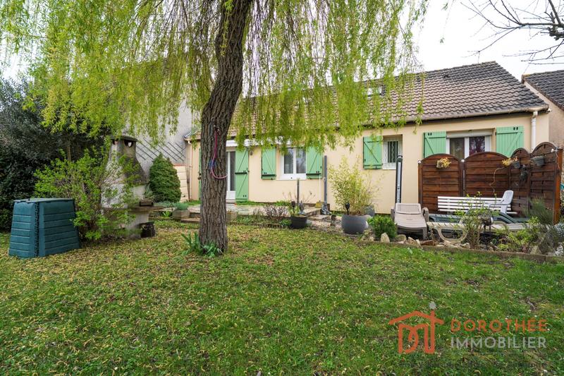 Maison - 93 m² - 6 pièces