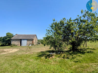 Maison - 140 m² - 2 pièces