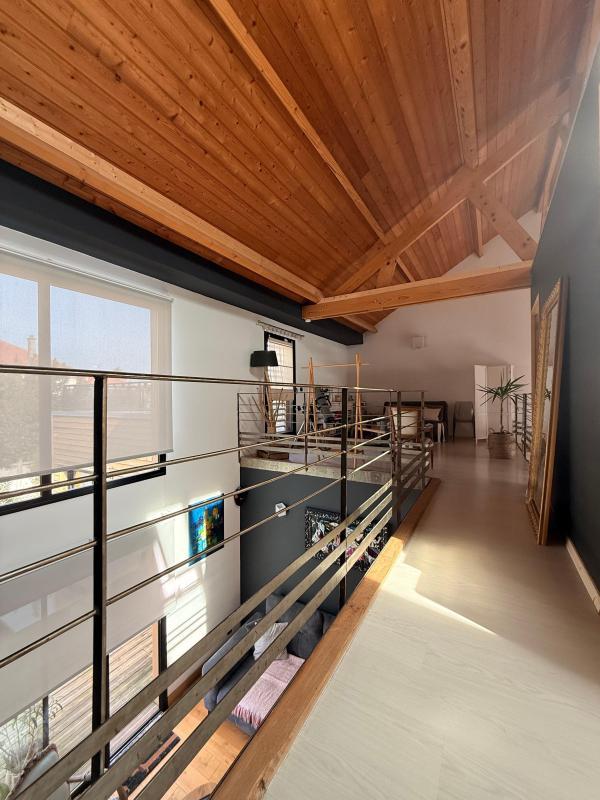 Maison - 185 m² - 4 pièces