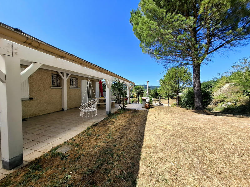 Maison - 138 m² - 4 pièces