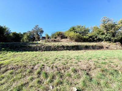 Terrain constructible - 2 087 m²