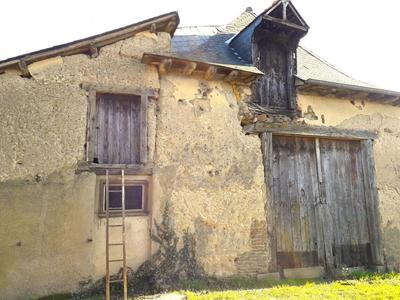 Grange - 180 m² - 4 pièces