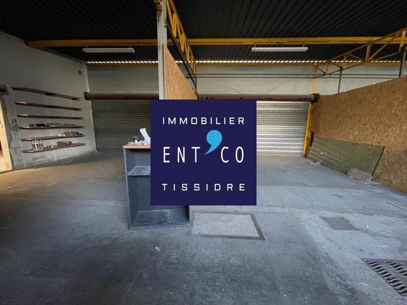 Entrepôt - 490 m²