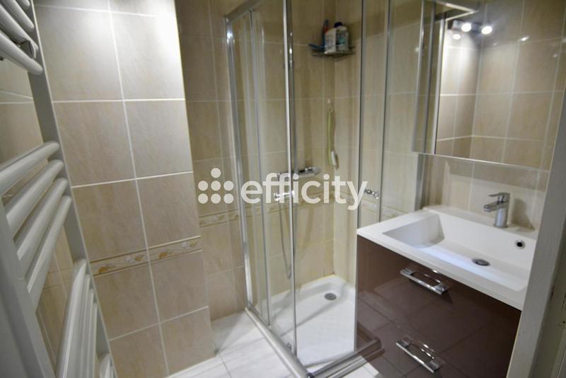 Pavillon - 66 m² - 4 pièces