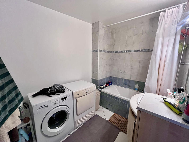 Appartement - 79 m² - 4 pièces