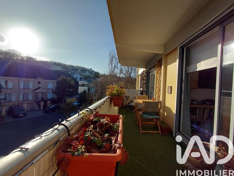 Appartement - 97 m² - 4 pièces