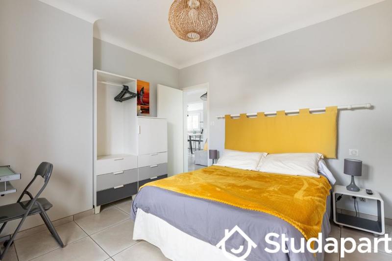 Appartement - 135 m² - 6 pièces