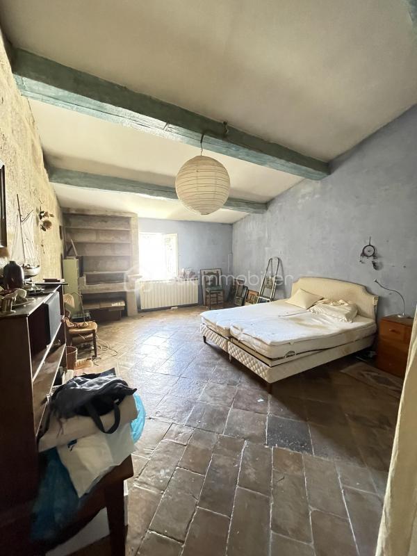 Maison en pierre - 151 m² - 4 pièces