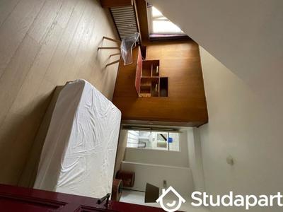 Chambre - 10 m² - 1 pièce