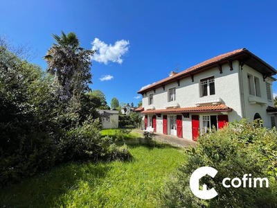 Maison ancienne - 150 m² - 6 pièces