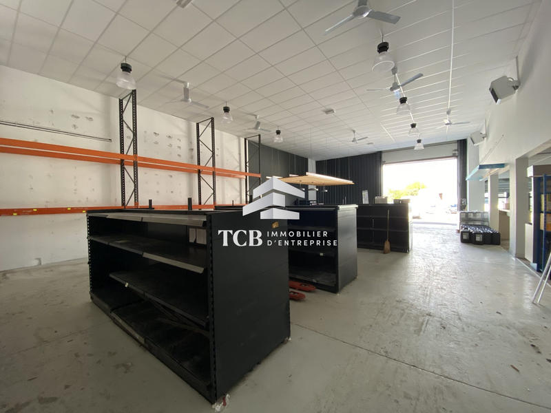 Local commercial - 300 m²