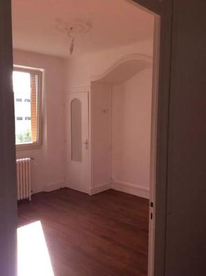 Appartement - 99 m² - 4 pièces