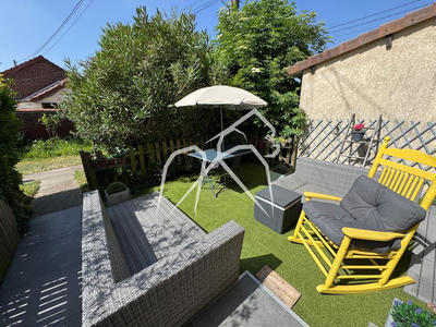 Maison - 255 m² - 10 pièces