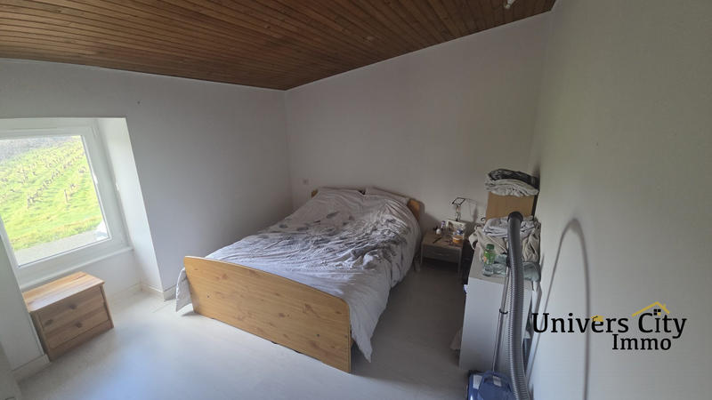 Maison - 122 m² - 5 pièces