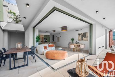 Appartement - 84 m² - 3 pièces