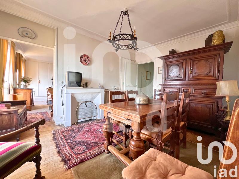 Appartement - 98 m² - 6 pièces