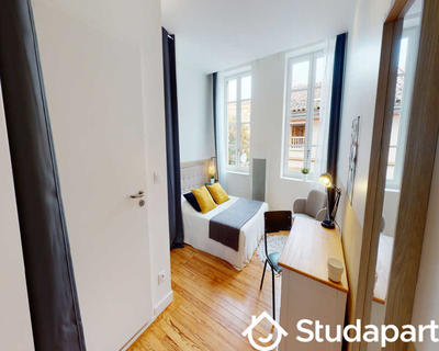 Chambre - 120 m² - 1 pièce