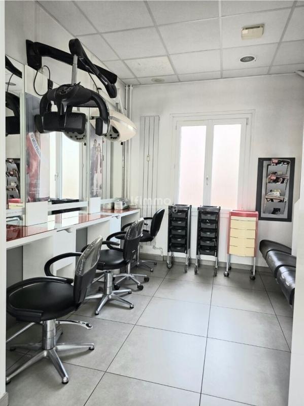 Fonds de commerce - Local commercial - 45 m²