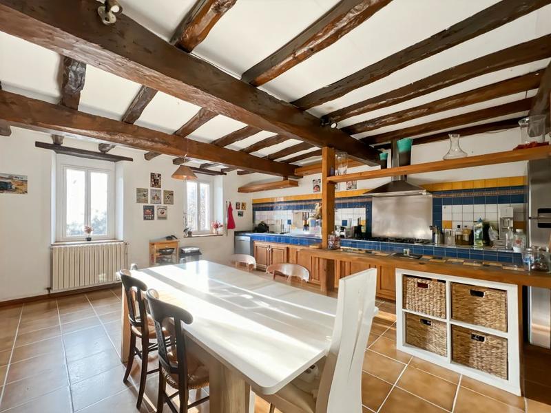 Ferme - 300 m² - 8 pièces