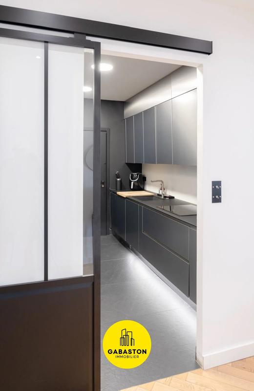 Appartement - 123 m² - 4 pièces