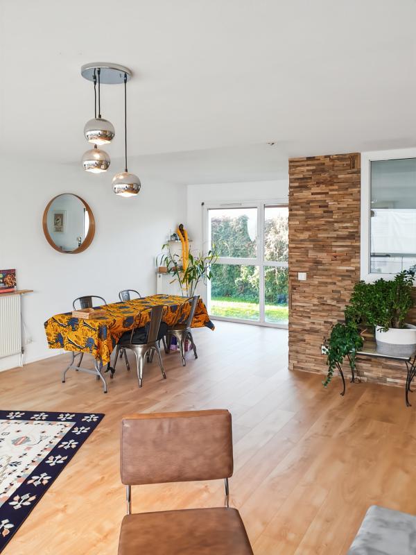 Maison - 91 m² - 4 pièces