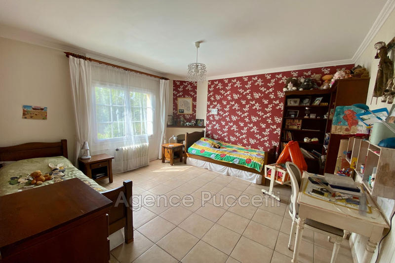 Villa - 160 m² - 6 pièces