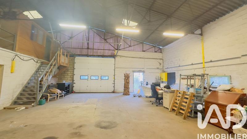 Maison - 325 m² - 10 pièces