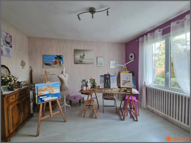 Maison - 218 m² - 9 pièces