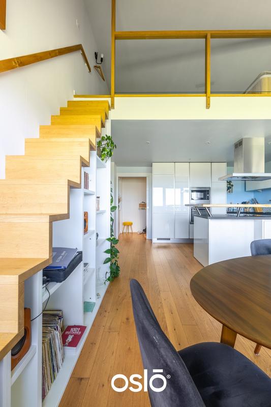 Loft - 92 m² - 4 pièces