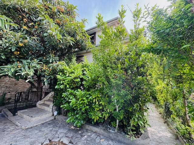 Maison - 117 m² - 6 pièces