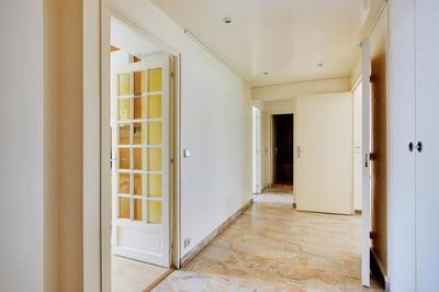 Appartement - 104 m² - 4 pièces