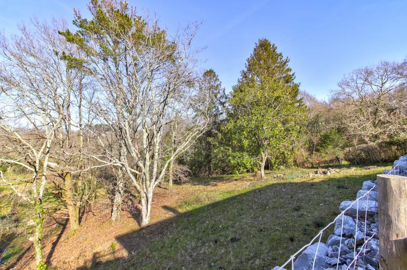 Maison - 230 m² - 5 pièces