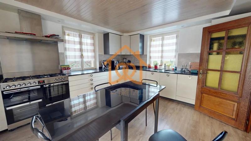 Maison - 128 m² - 5 pièces