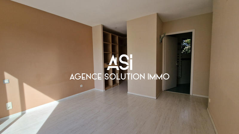 Maison - 188 m² - 8 pièces