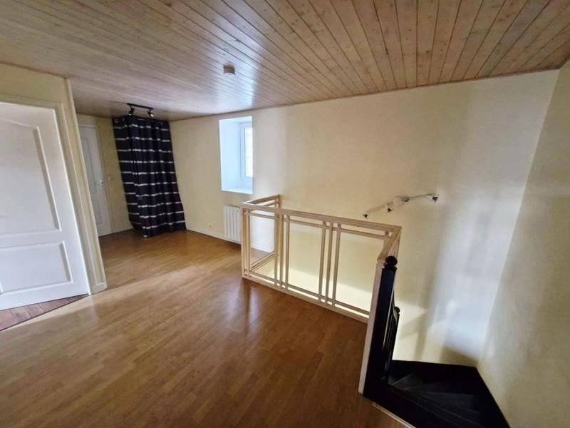Maison de bourg - 88 m² - 4 pièces
