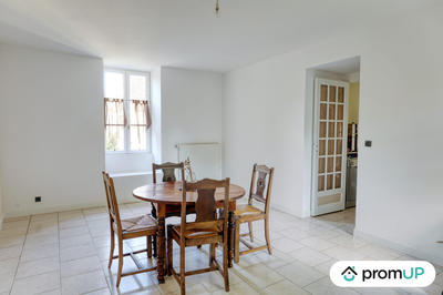 Maison - 104 m² - 4 pièces