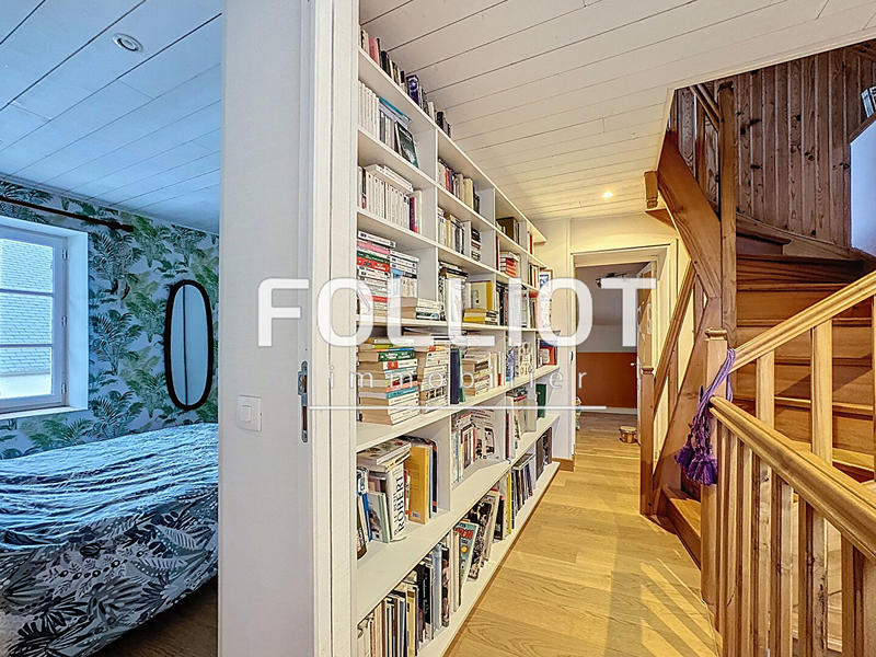 Maison - 140 m² - 5 pièces