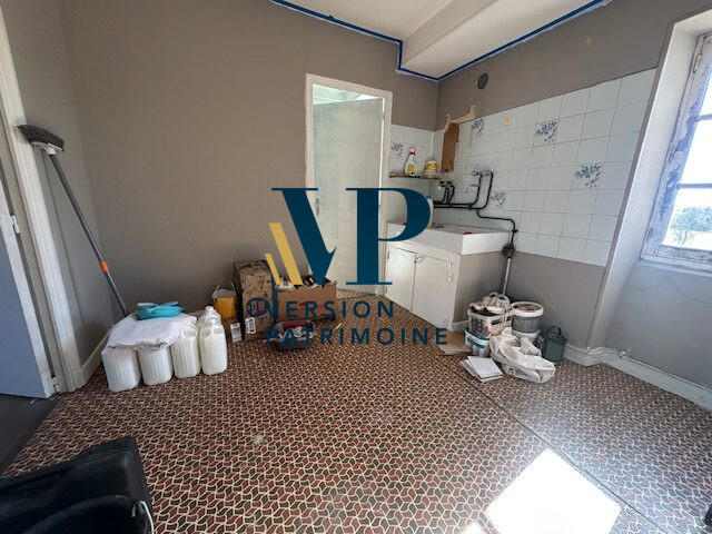 Maison - 128 m² - 7 pièces