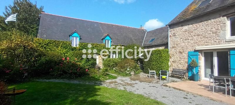 Maison - 554 m² - 18 pièces