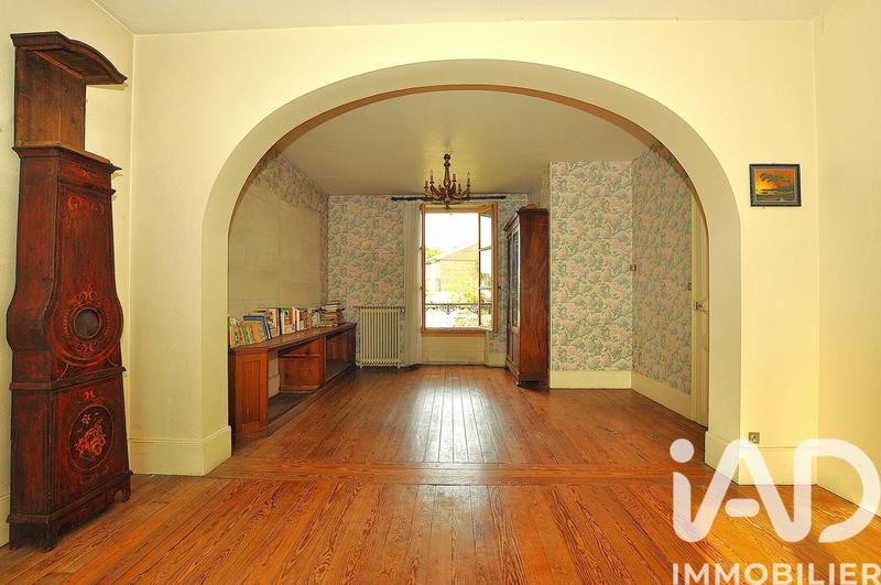 Maison - 168 m² - 7 pièces