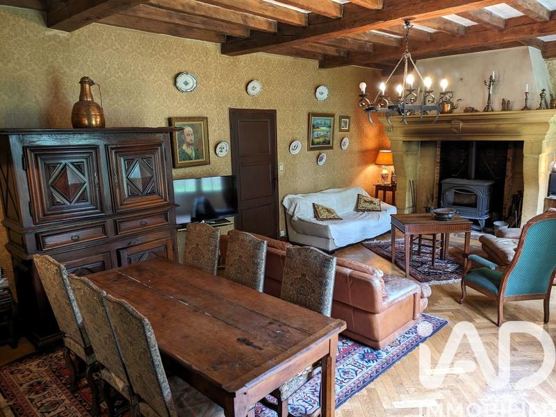 Maison - 244 m² - 6 pièces