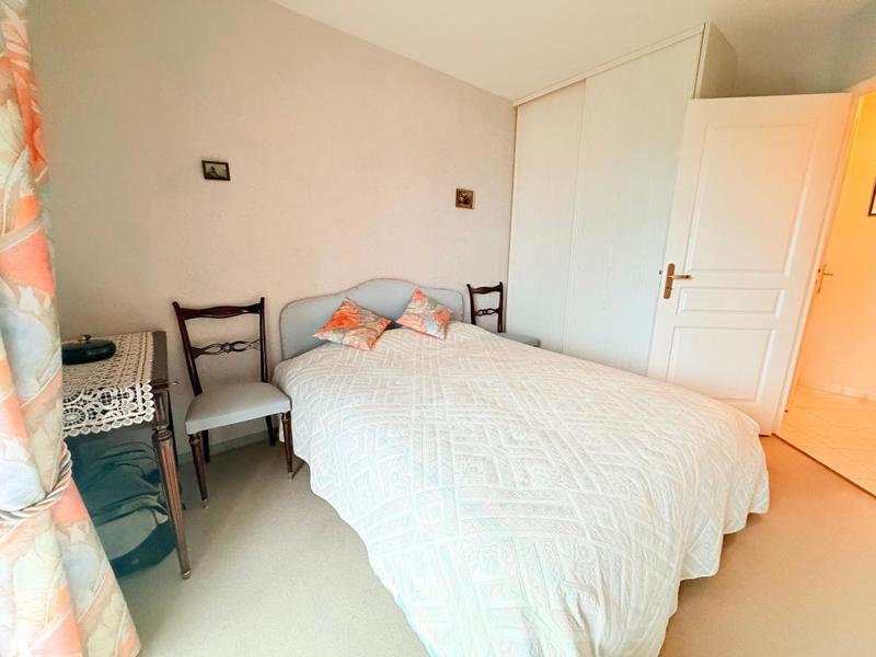 Appartement - 77 m² - 4 pièces