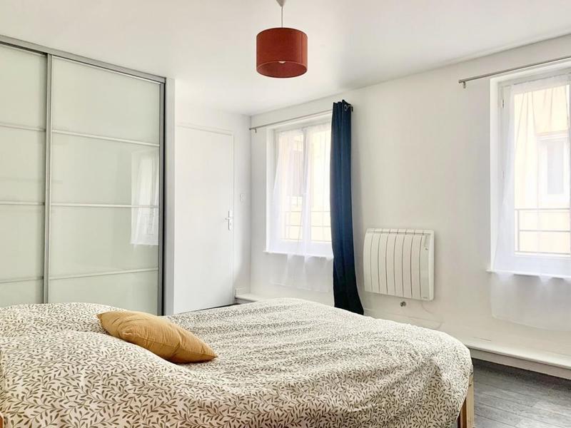 Appartement - 121 m² - 7 pièces