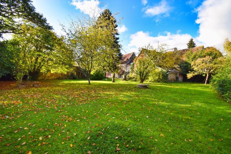 Maison - 319 m² - 10 pièces