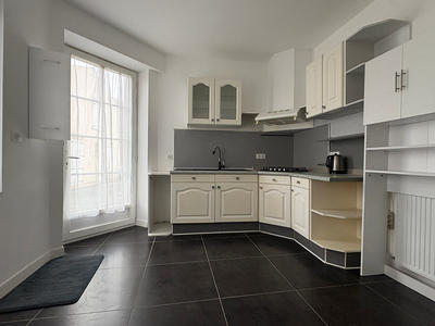 Maison - 82 m² - 4 pièces