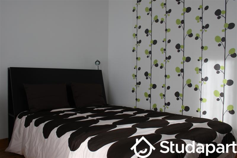 Chambre - 11 m² - 1 pièce